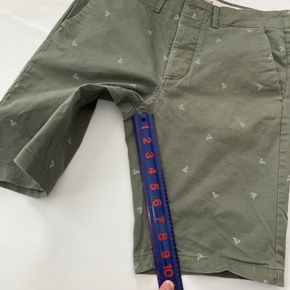 Jack & Jones Flat Front Chinos, Sage colored with sailboat pattern Size S - Picture 13 of 17